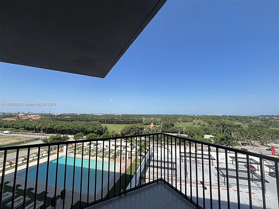 3rd image of 5252 NW 85th Ave APT 810