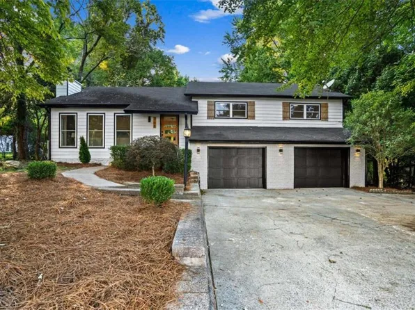 268 Sabrina Ct, Woodstock, GA 30188