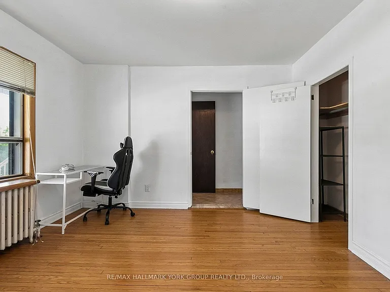 472 Winona Dr #MAIN FL — Photo 12