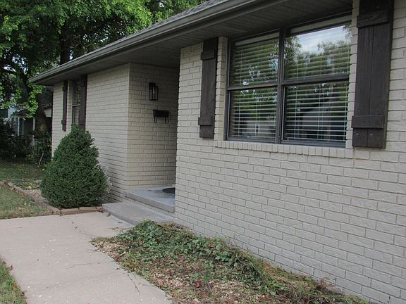 4th image of 116 E Mill Street