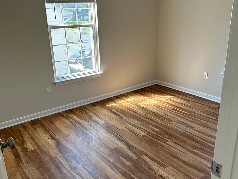 1915 Christiana Ct — Photo 25