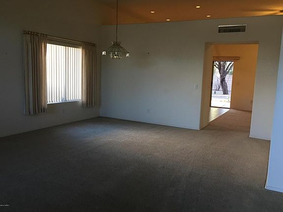 3rd image of 7252 E Camino Bacelar