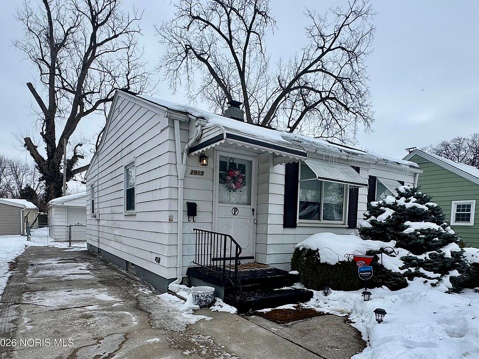1st image of 2919 Lutaway Dr