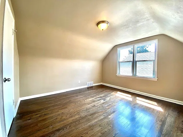 3642 Polk St — Photo 9