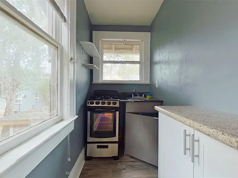1412 NW 3rd Ave #UPSTAIRS — Photo 5