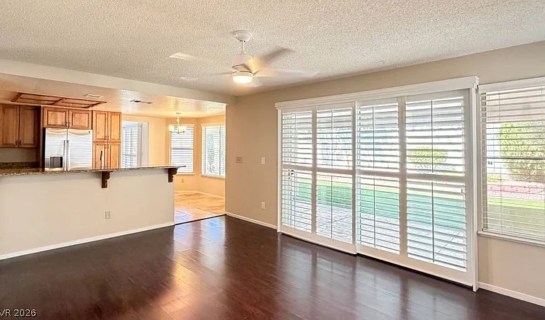 3317 Royal Glen Ct — Photo 34