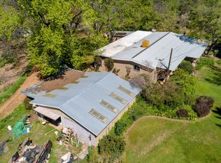 5661 Oak St, Anderson, CA 96007