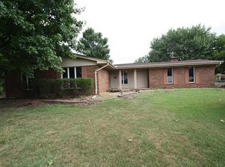 3225 McClay Rd, Saint Peters, MO 63376