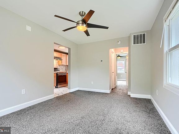 4th image of 4215 Audrey Ave