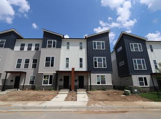 3104 E New York St, Indianapolis, IN