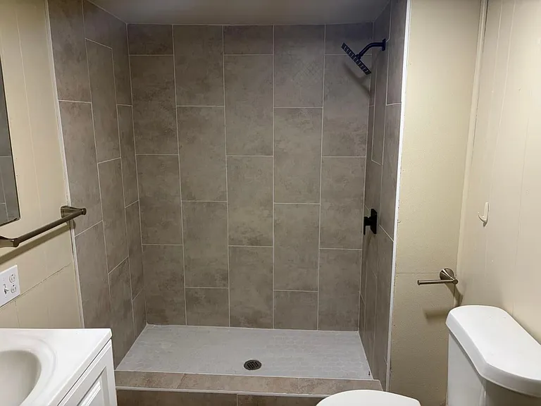 931 9th Ave #1 — Photo 21