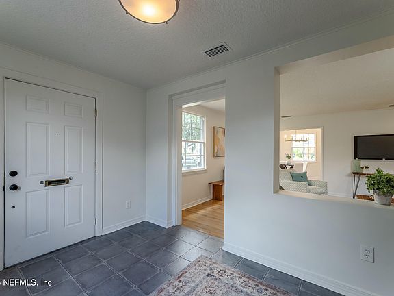 4th image of 4151 SHIRLEY Avenue