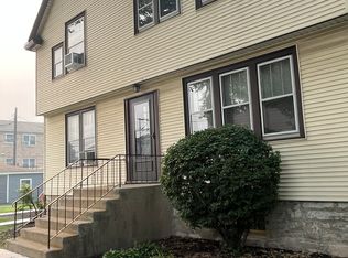 3328 Wisconsin Ave, Berwyn, IL 60402
