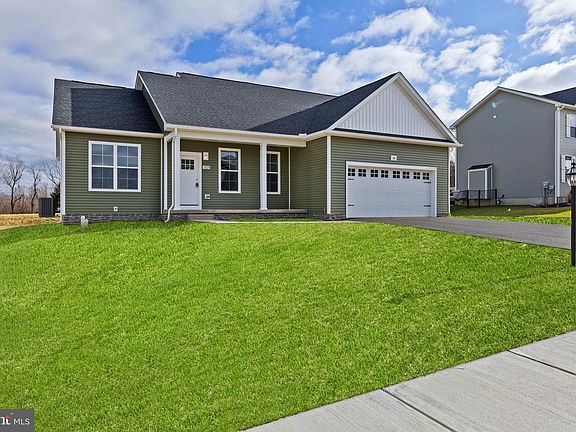 2nd image of 42 Lobell Rd #19