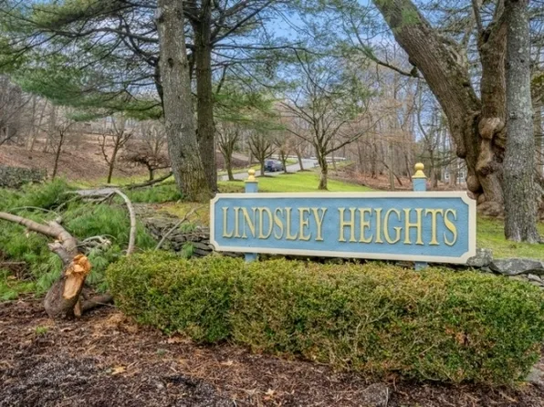 629 Stephanie Dr, North Caldwell Boro, NJ 07006