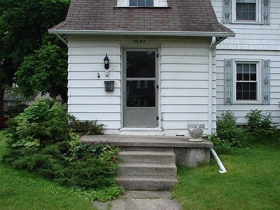 2nd image of 2602 Erskine Blvd
