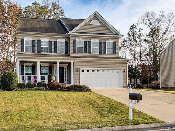 2nd image of 10419 Pembrooke Dock Ct
