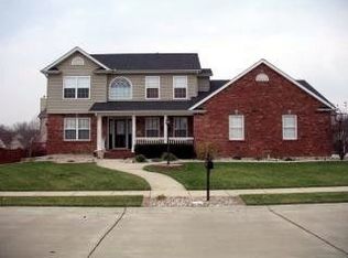 220 Remington Ct, Troy, IL