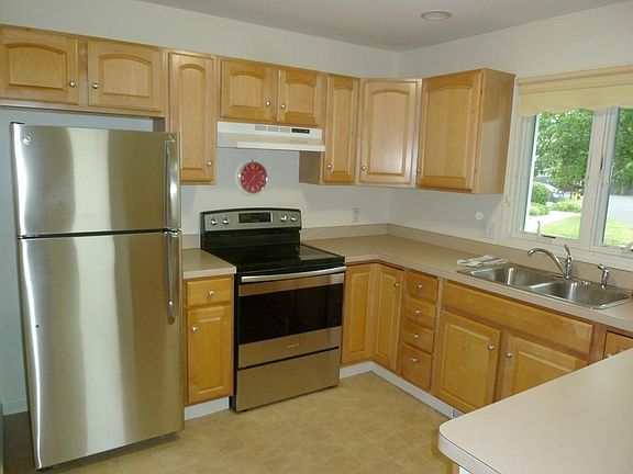 4th image of 399 Bridge Rd APT F