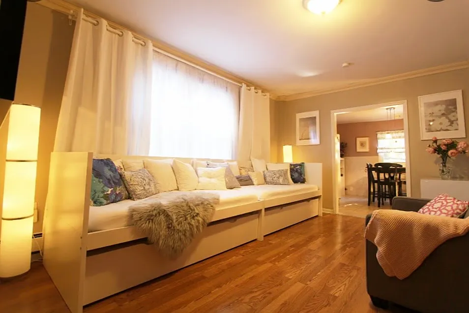 2 bed, 1000 sqft, $2,600 — Photo 2