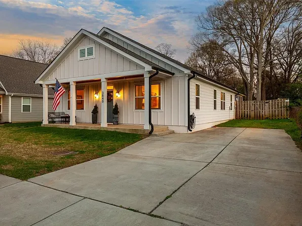 3840 Sofley Rd, Charlotte, NC 28206