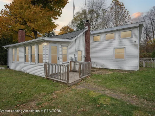 15827 Culver Dr, East Lansing, MI 48823