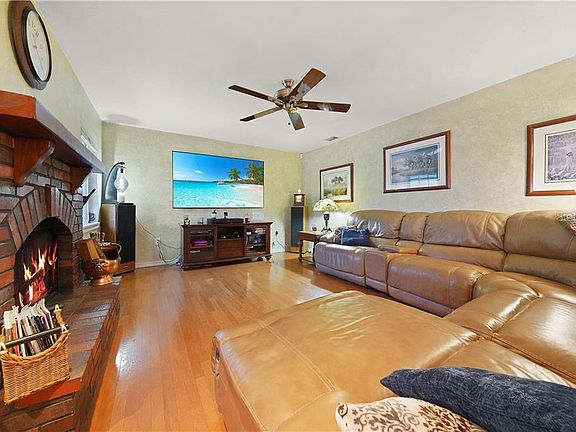 5th image of 3422 Melissa Ct