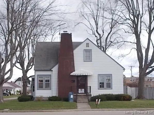 87 N Washington Street, Scottsburg, IN 47170