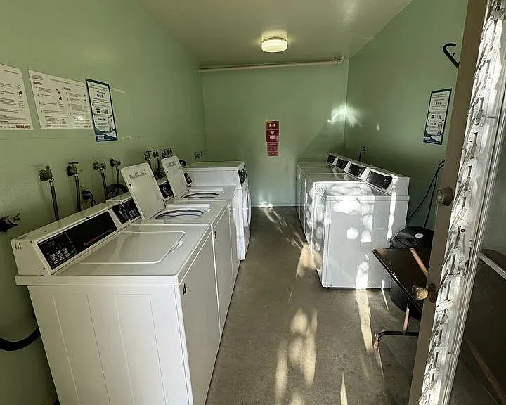 5292 Newcastle Ave #23 — Photo 6