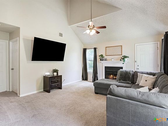 3rd image of 2306 Bluejay Dr