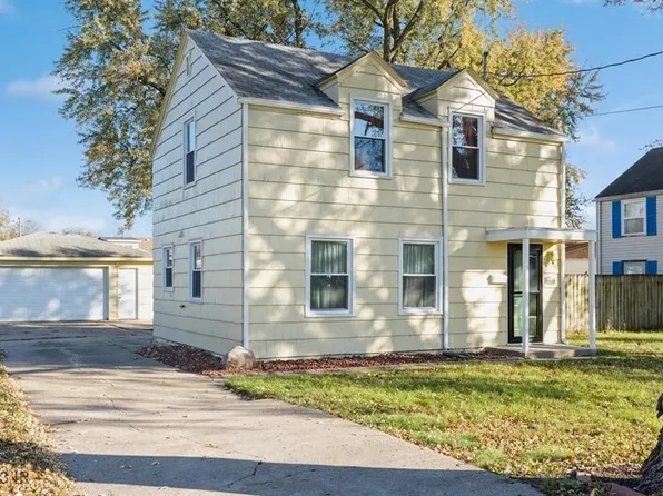 1237 E 25th St, Des Moines, IA 50317