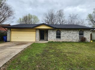 11829 E 62nd St S, Broken Arrow, OK 74012