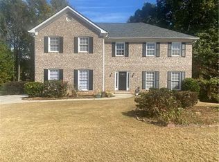 2750 Hunters Pond Ln, Snellville, GA 30078