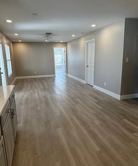 25168 Pinson Dr — Photo 16