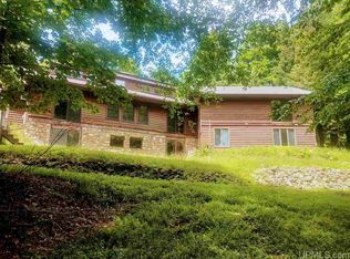 691 Smoky Lake Dr, Iron River, MI 49935