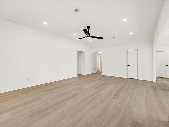 3rd image of 3442 Goodhope St
