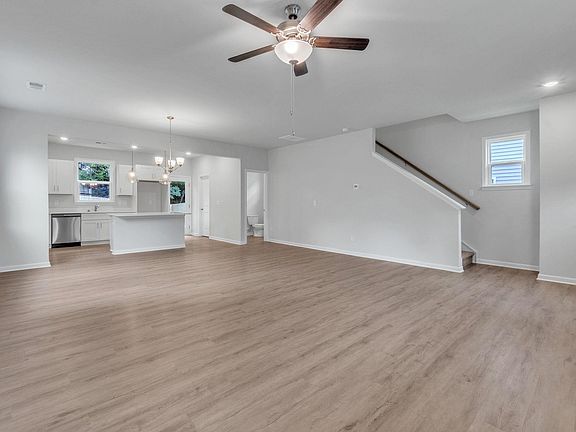 4th image of 145 D St
