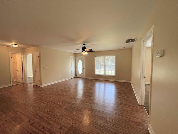 3rd image of 63 Hawthorne Dr