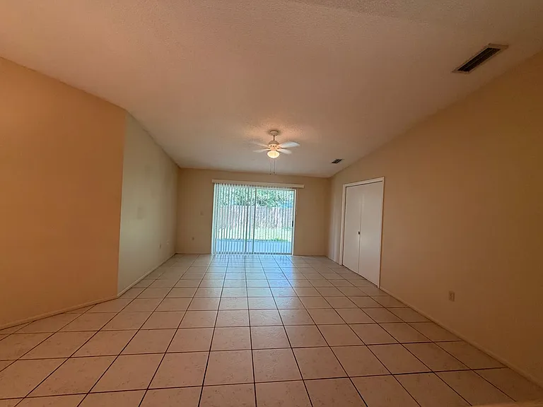 4008 Palau Dr — Photo 7