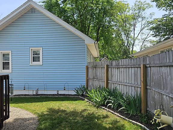 4th image of 219 Abbie St SE