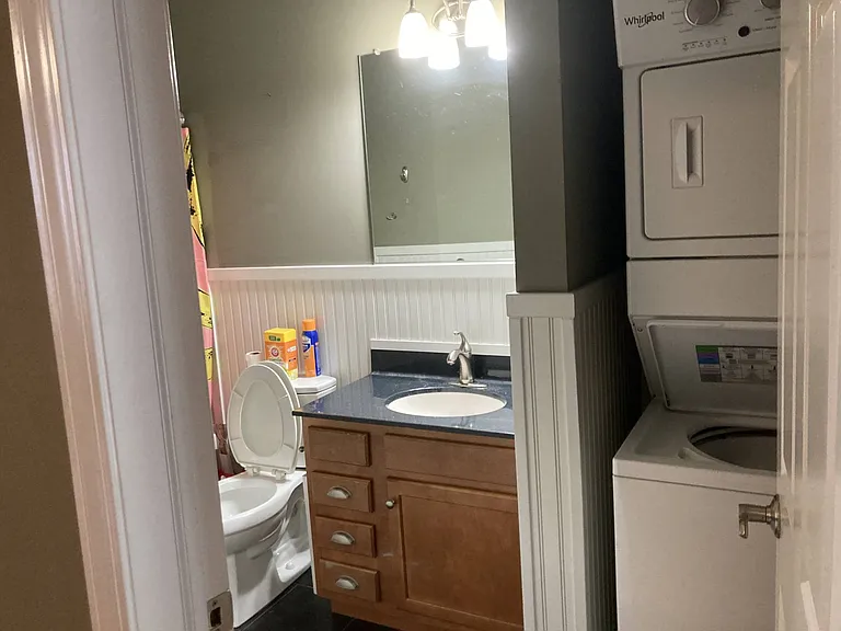 4-6 Sheridan Ave #5C — Photo 8