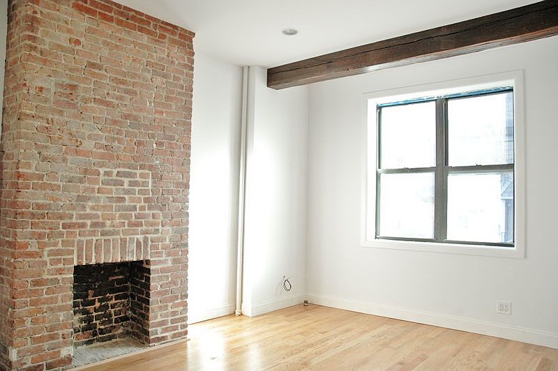 2nd image of 273 Nassau Ave #2TWO