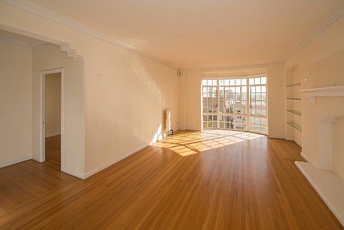 3rd image of 2360 Pacific Ave APT 402