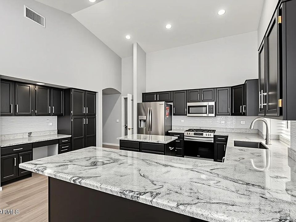 8935 W KERRY Lane, Peoria, AZ 85382 | Zillow