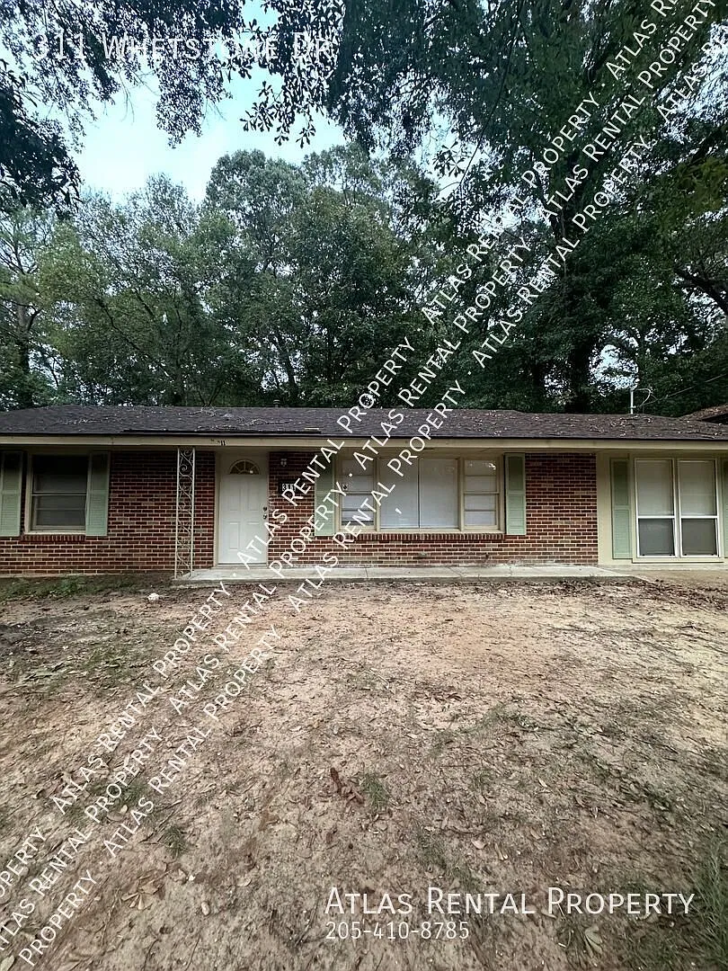 New Listing! 311 Whetstone Dr Montgomery, AL 36109-3525 — Photo 1