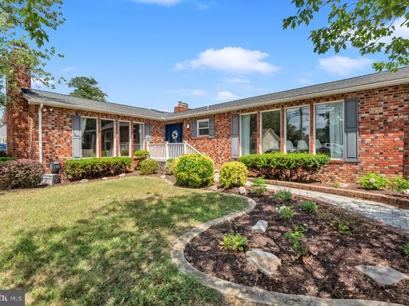 211 N Pindell Ave, Annapolis, MD 21401
