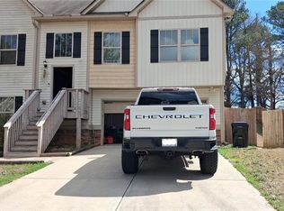 320 Brook Ct, Temple, GA 30179