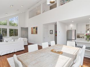 27 Ely Brook Road, East Hampton, NY 11937