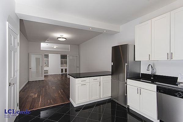 1st image of 204 E 84th St APT 5