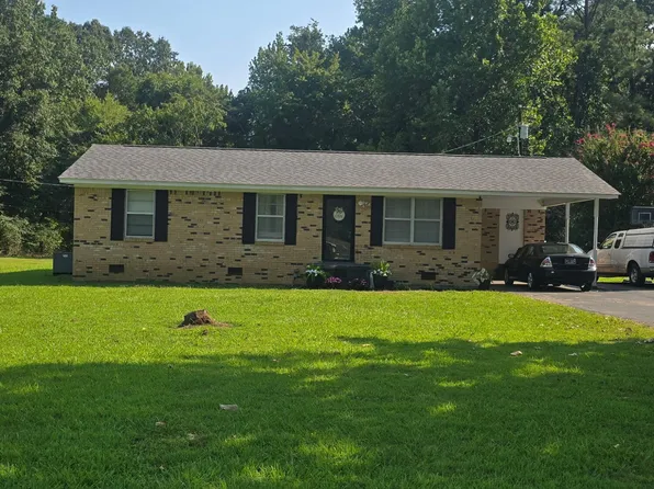 1690 Harts Bridge Rd, Jackson, TN 38301